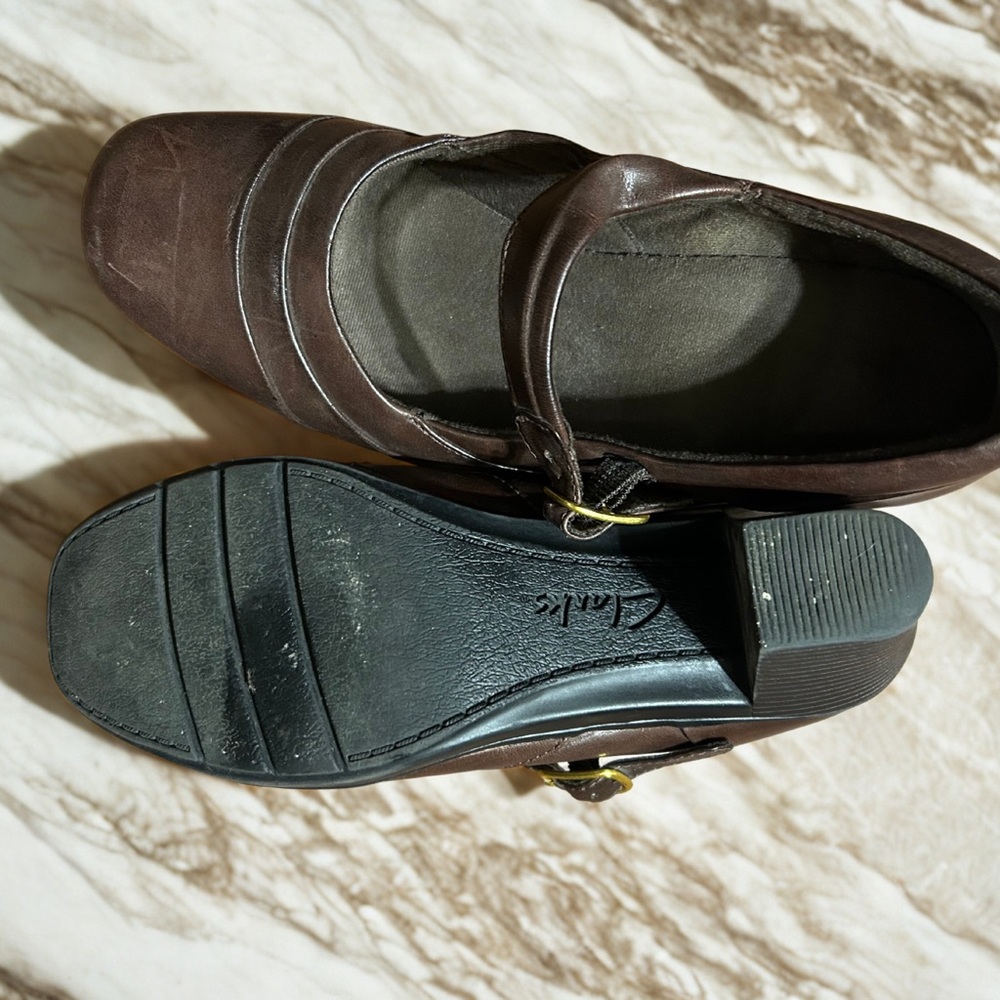 Clarks women’s Dark Brown Loafers